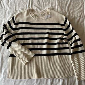 Gap Sweater